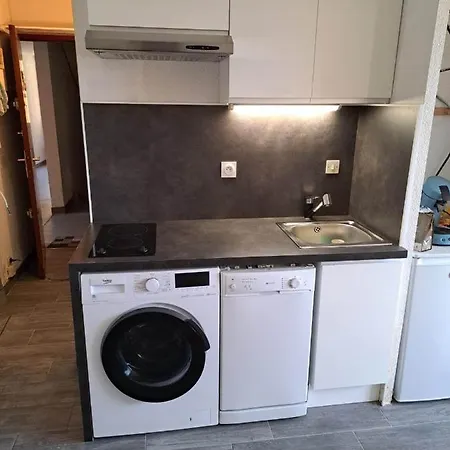Appartamento T2 27m² Meublé, Vue à 50m De La *